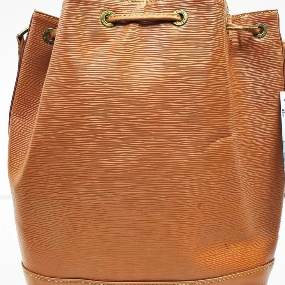 Louis Vuitton Tan Leather Bucket Shoulder Bag